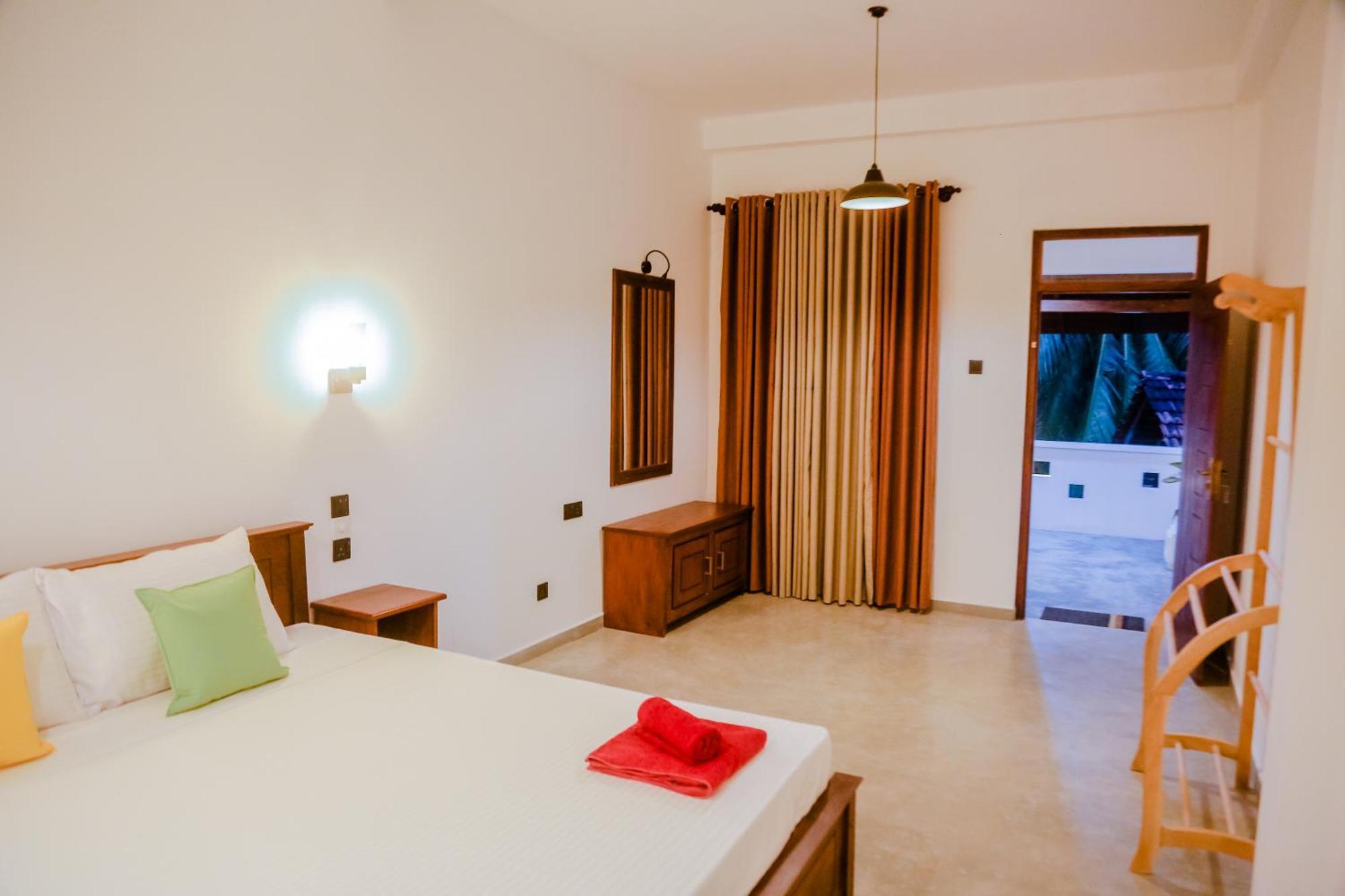 Sweet Emotion Hotel Mirissa Kültér fotó