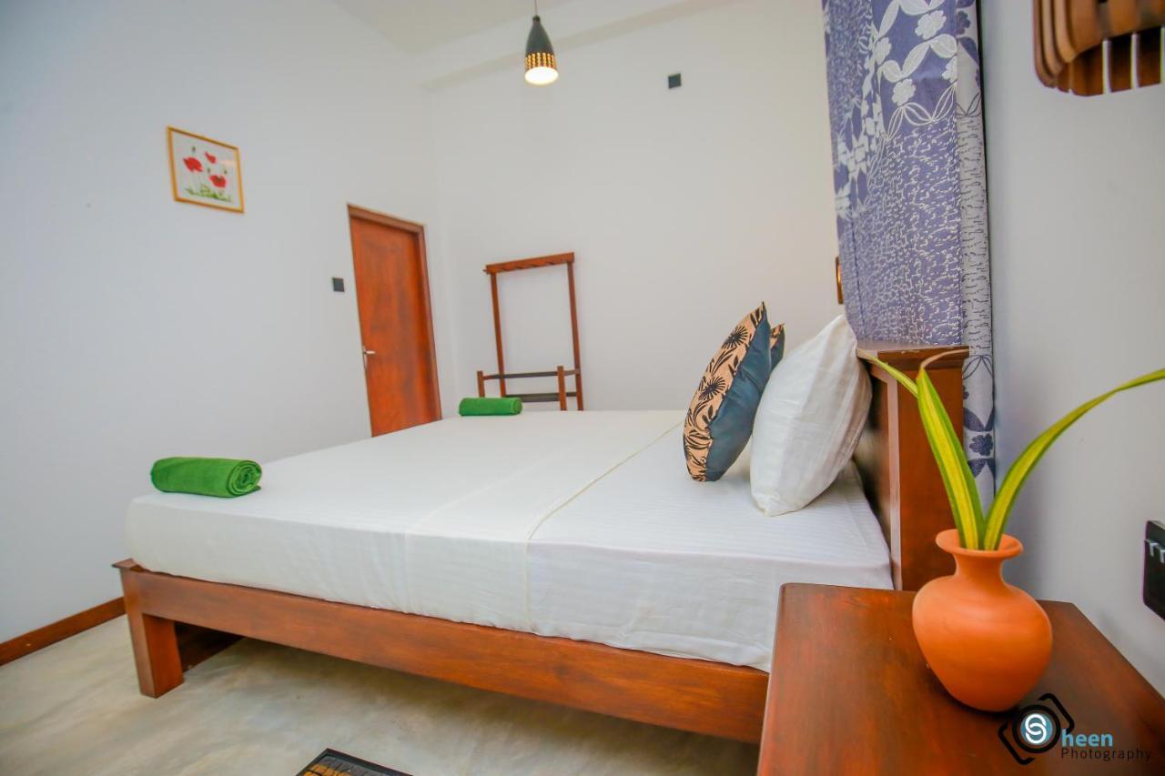 Sweet Emotion Hotel Mirissa Kültér fotó